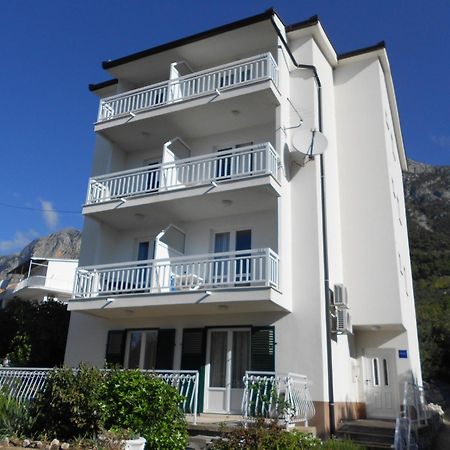 Apartments Loncar 그라다츠 외부 사진